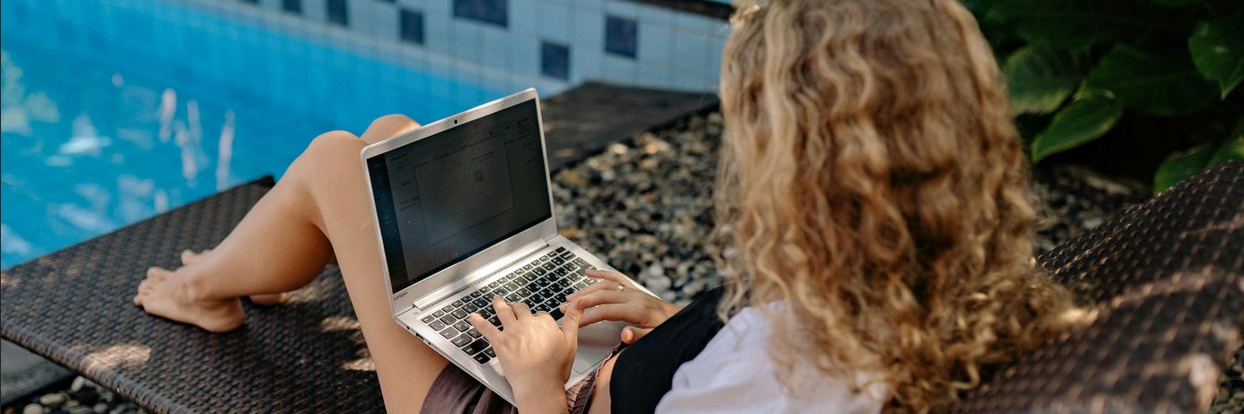 Hoe je stap voor stap je eigen webshop begint vanuit het buitenland